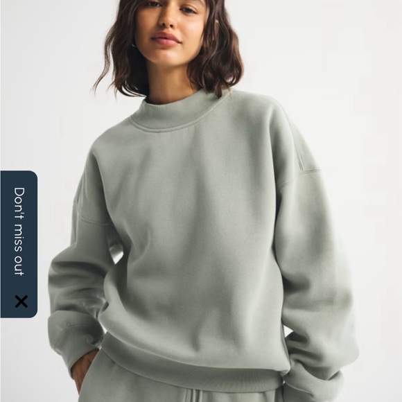 A&F Sunday Mockneck Crew - Frosty Olive - Picture 2 of 5